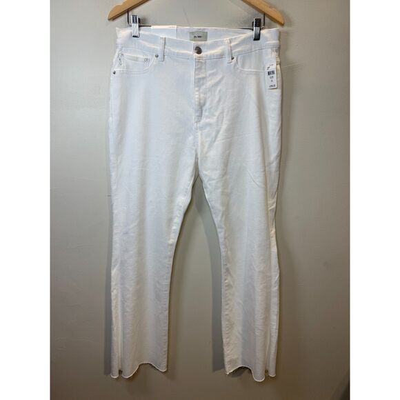 DL1961 Bridget Boot Jeans Women’s Size 31 White Rise Instasculpt Crop Chic NWT - Picture 4 of 12